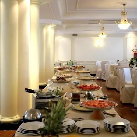 Hotel Dei Platani 4*